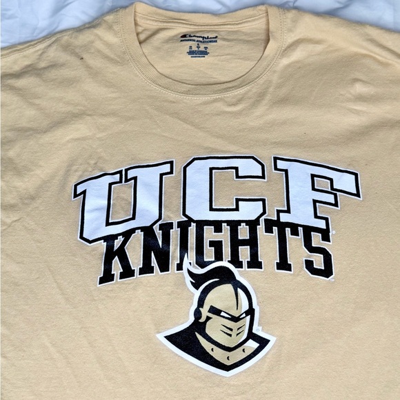 Champion UCF Knights Men's T-Shirt Gold/Tan Screen Print Logo Size Large - Picture 2 of 7